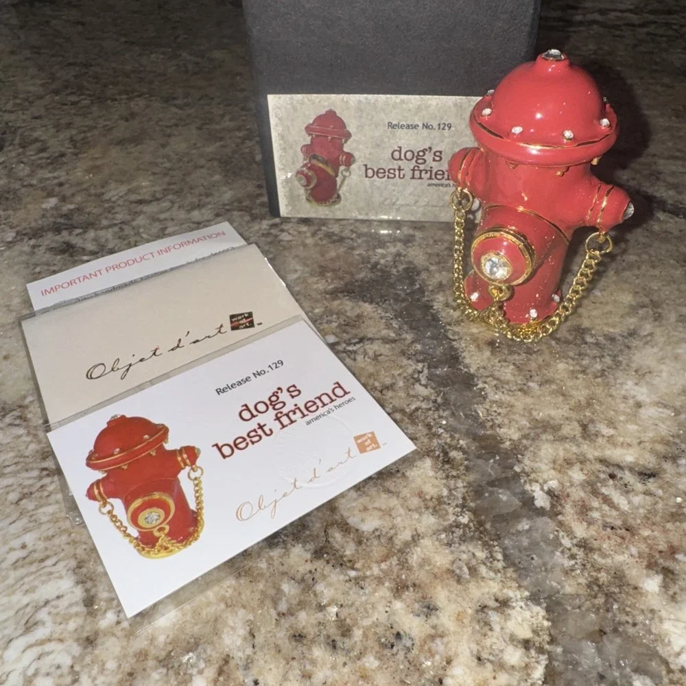 Objet D'Art #129 DOGS BEST‎ FRIEND Fire Hydrant Blinged Hinged Trinket Box